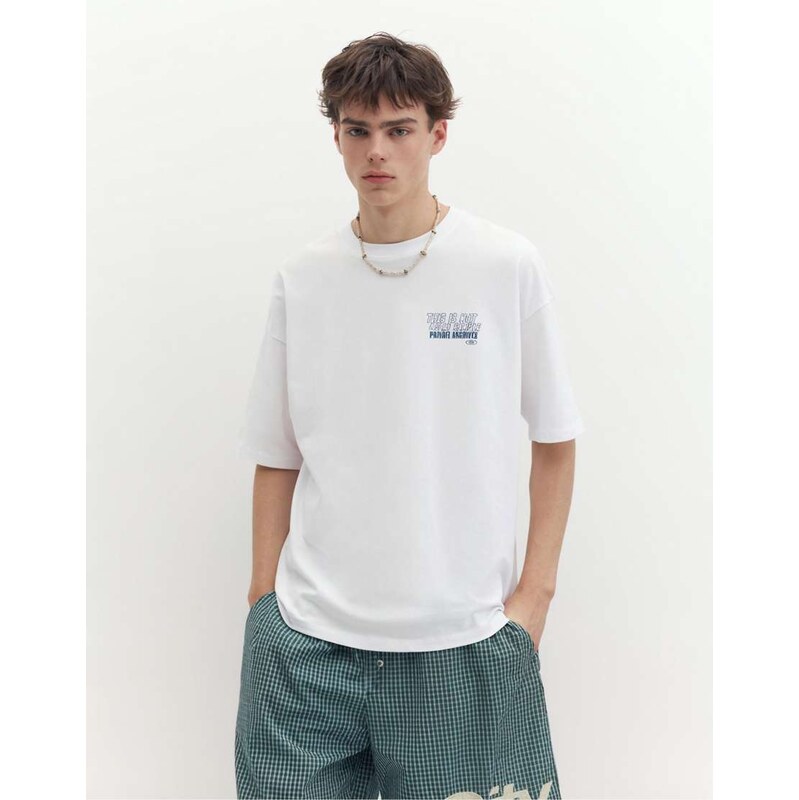 Pull&Bear Stwd private archives graphic t-shirt in white