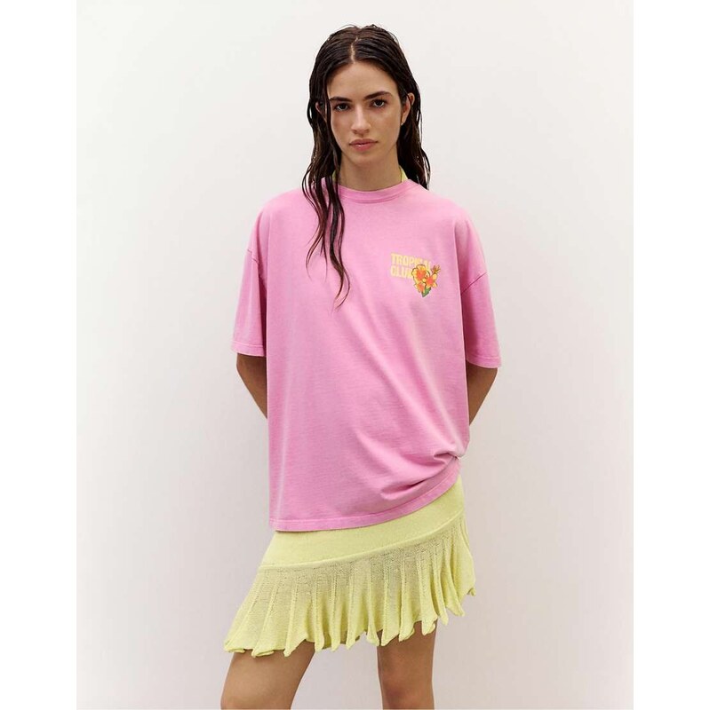 Pull&Bear Botafogo beach oversize t-shirt in medium pink