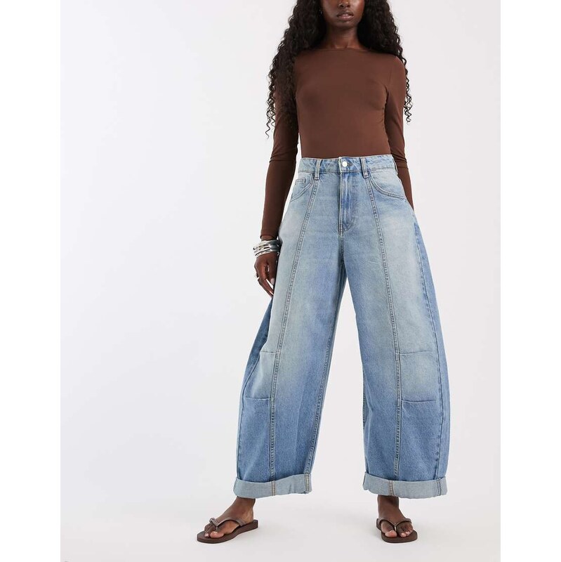ASOS DESIGN knee pleat roll up hem barrel jean-Blue