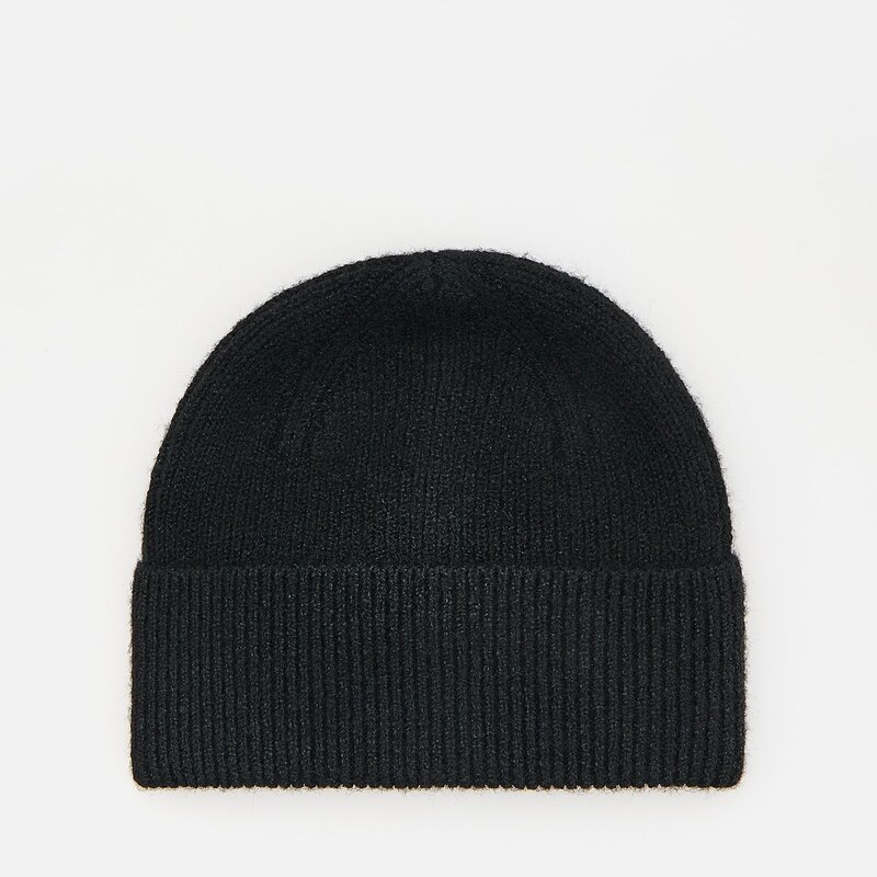 Reserved - Beanie - černý
