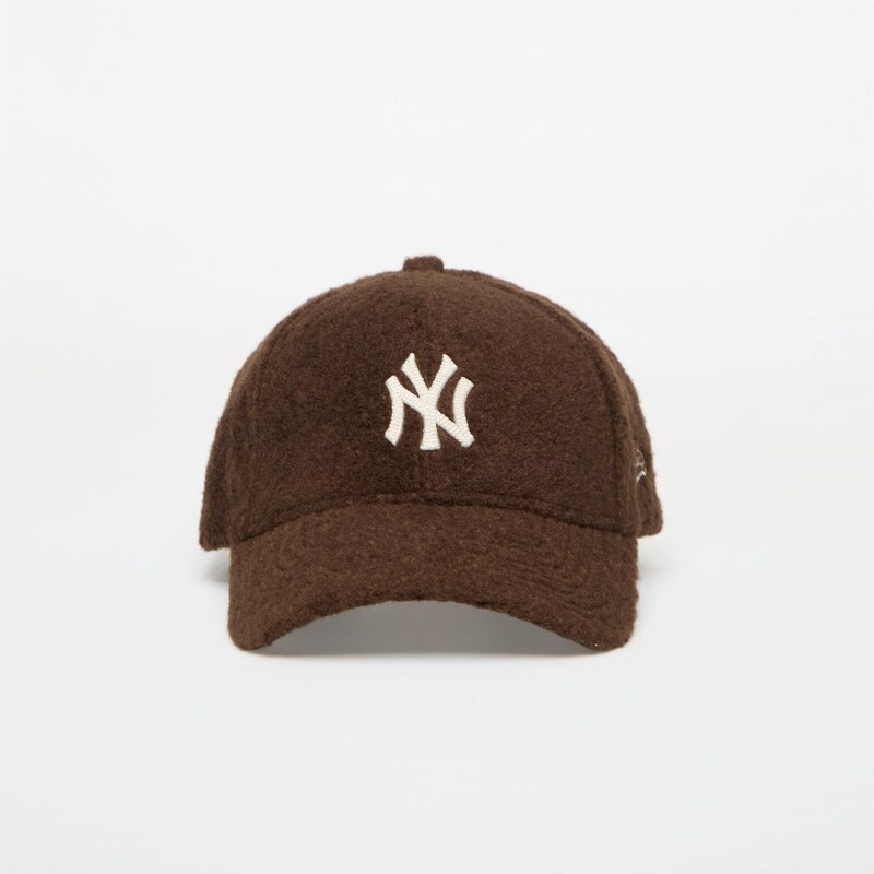 Kšiltovka New Era 9FORTY MLB Winter Borg New York Yankees Brown