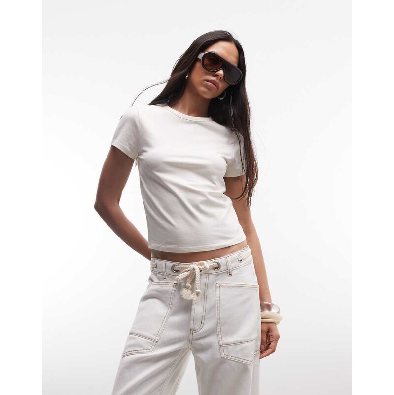 COLLUSION fitted t-shirt in oatmeal-Neutral