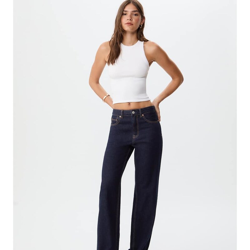 Stradivarius Petite d92 straight wide-leg jeans in rinse blue