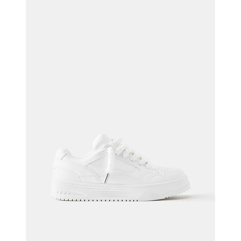 Pull&Bear Stwd lace-up trainers in white