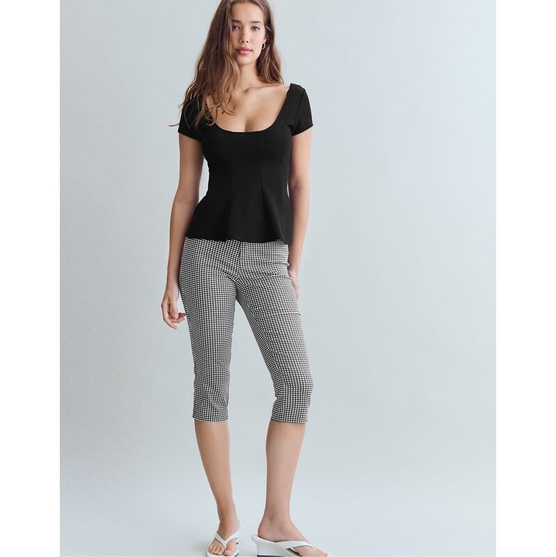 Stradivarius Peplum mini sleeve top in black