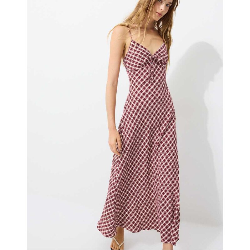 Stradivarius Gingham midi dress in purple