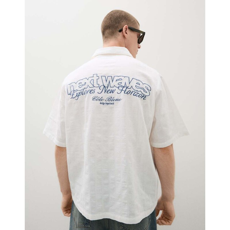 Bershka Short sleeve rustic textured shirt with print in white