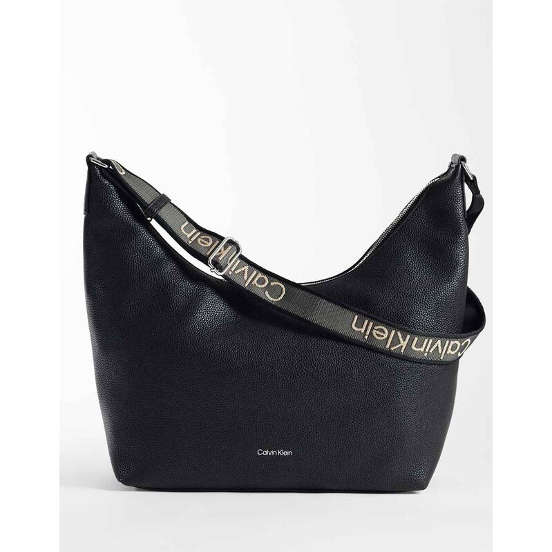 Calvin Klein shoulder bag in black