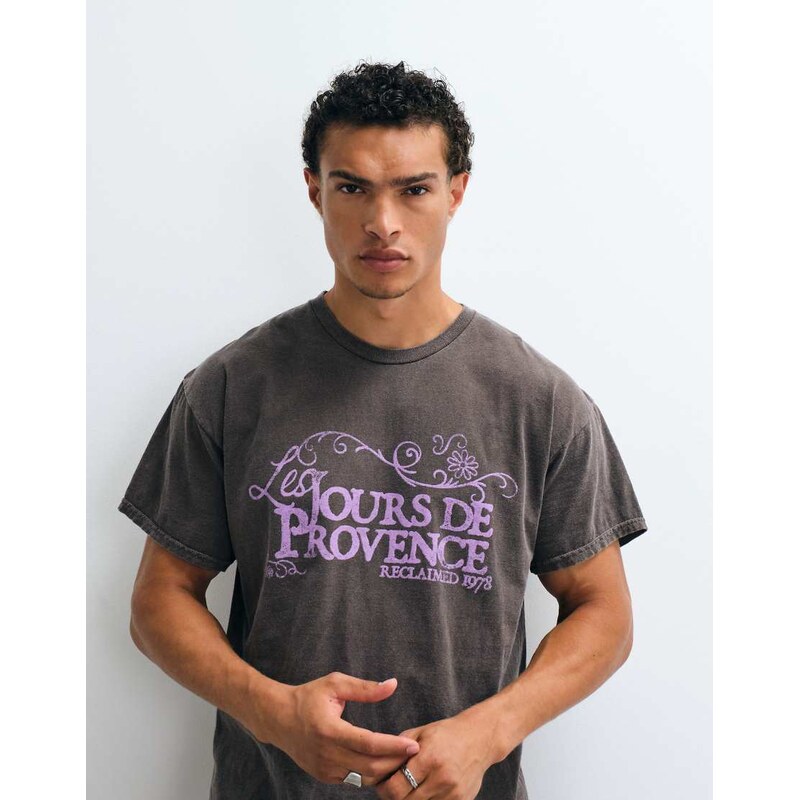 Reclaimed Vintage Unisex graphic tee with summer print in