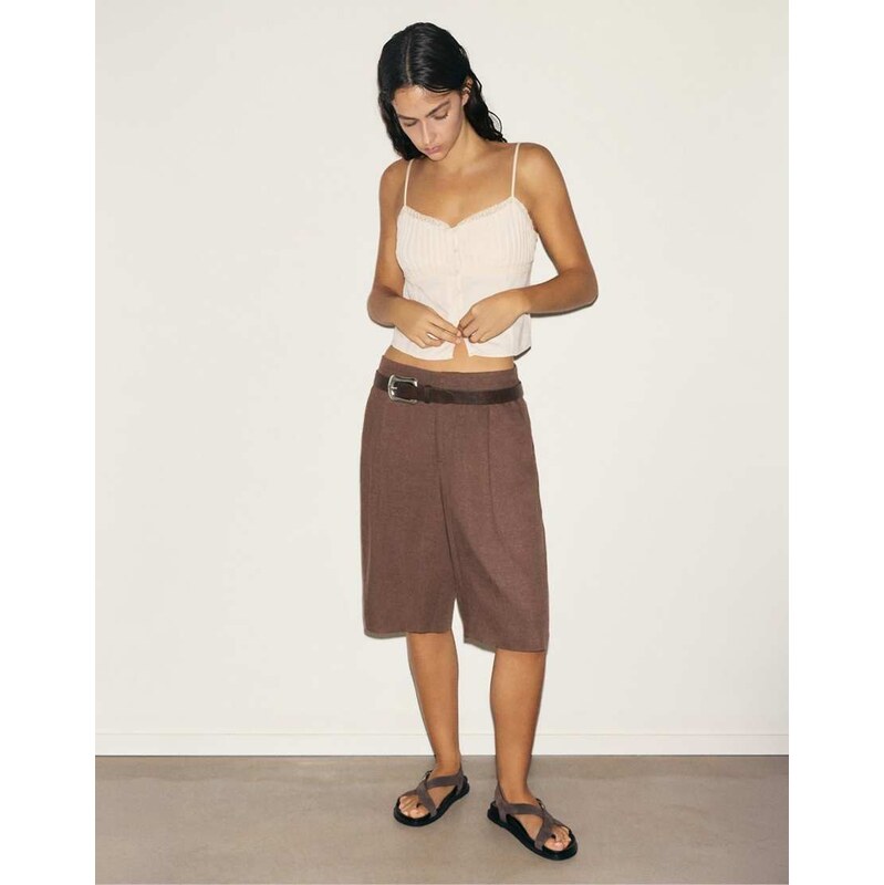Pull&Bear Rustic darted bermuda shorts in brown