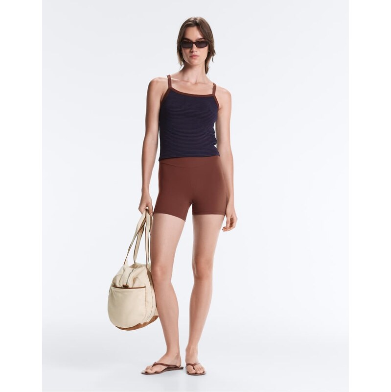 OYSHO Comfortlux high-rise 10cm hot pants in brown