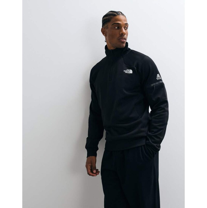 The North Face Mountain Atheltics 1/4 zip fleece in black