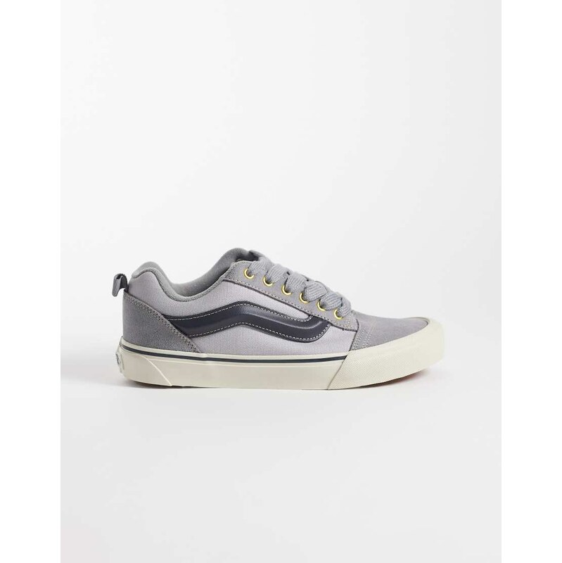 Vans Knu Skool trainers in grey