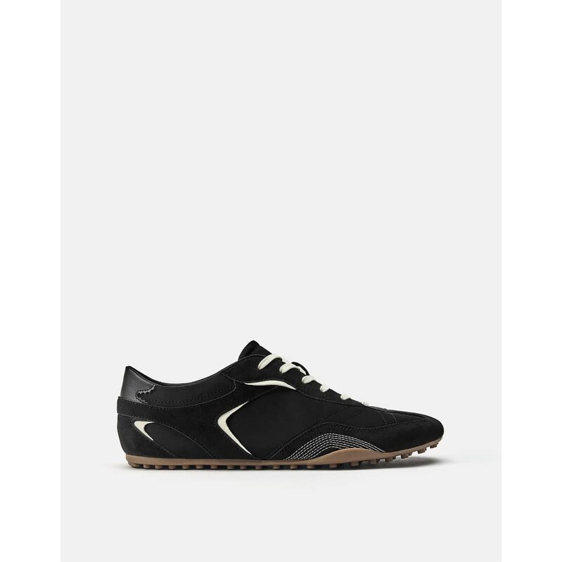 Pull&Bear Trainers in black