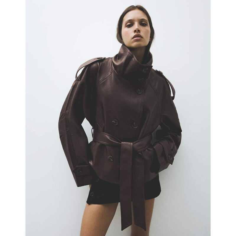 Bershka Short leather effect trench coat in brown