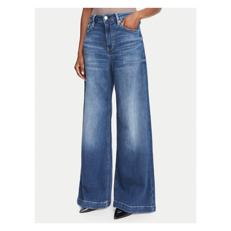 Jeansy Guess