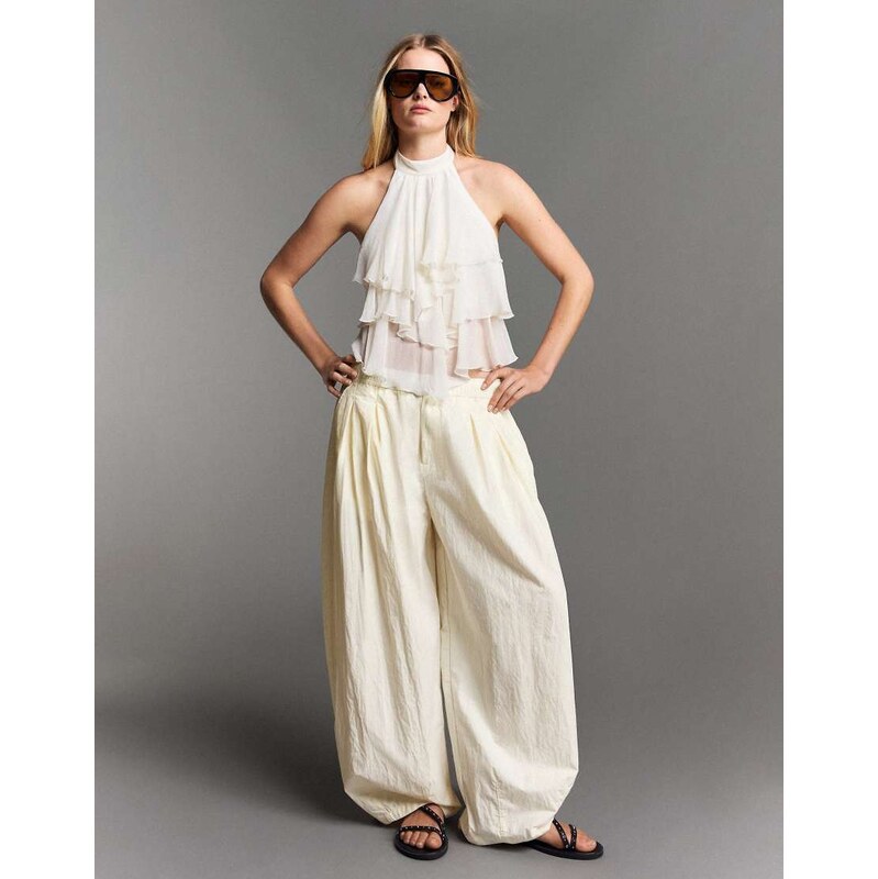 Bershka Technical cropped volume trousers in ecru-White