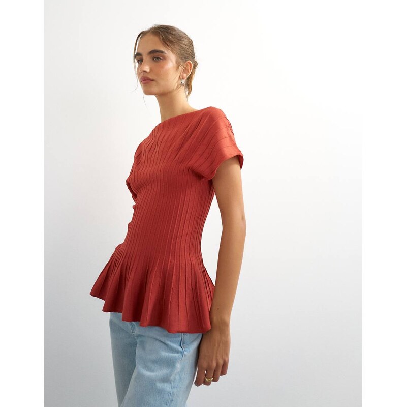 Topshop knitted grown on short sleeve peplum top in deep red