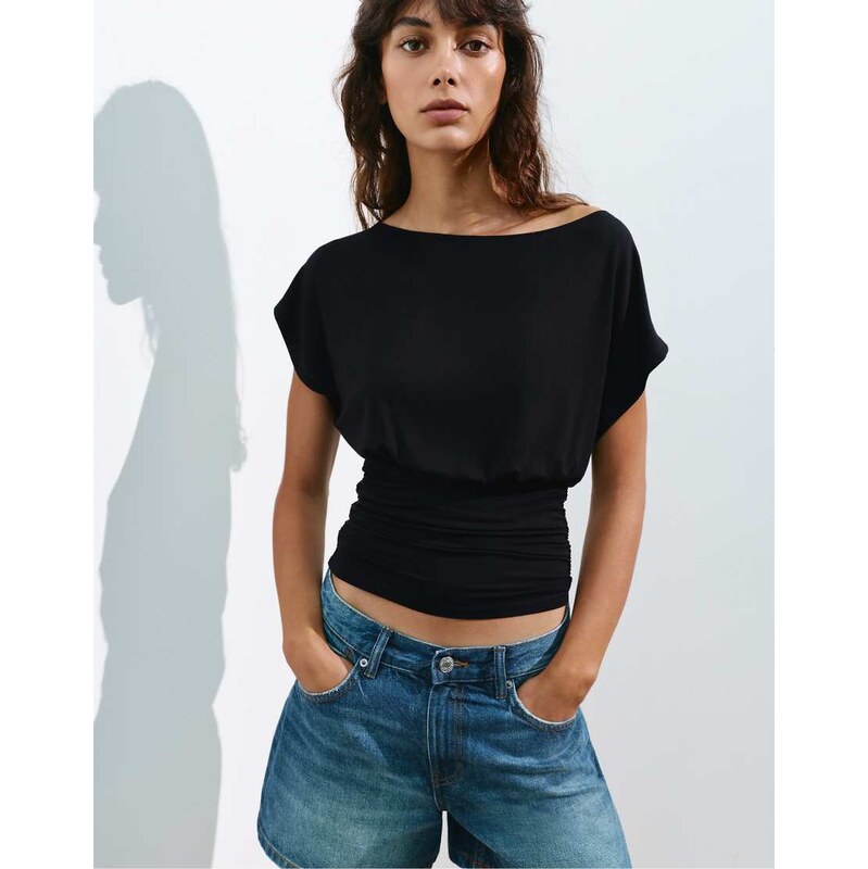 Pull&Bear Asymmetric top in black