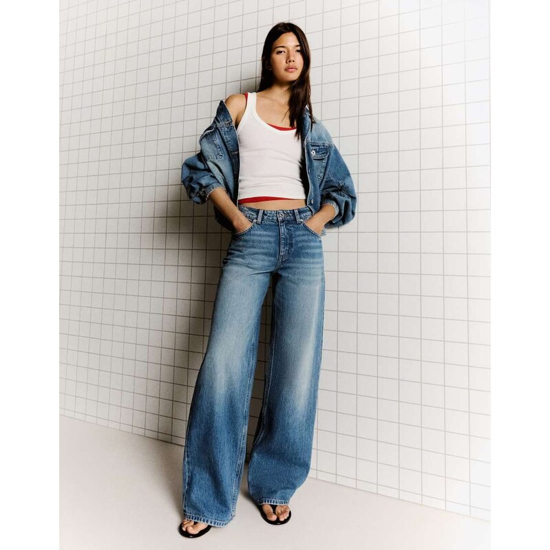 Bershka High-waist wide straight-leg jeans in mid blue