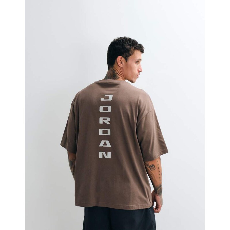 Jordan logo spine print oversized t-shirt in brown