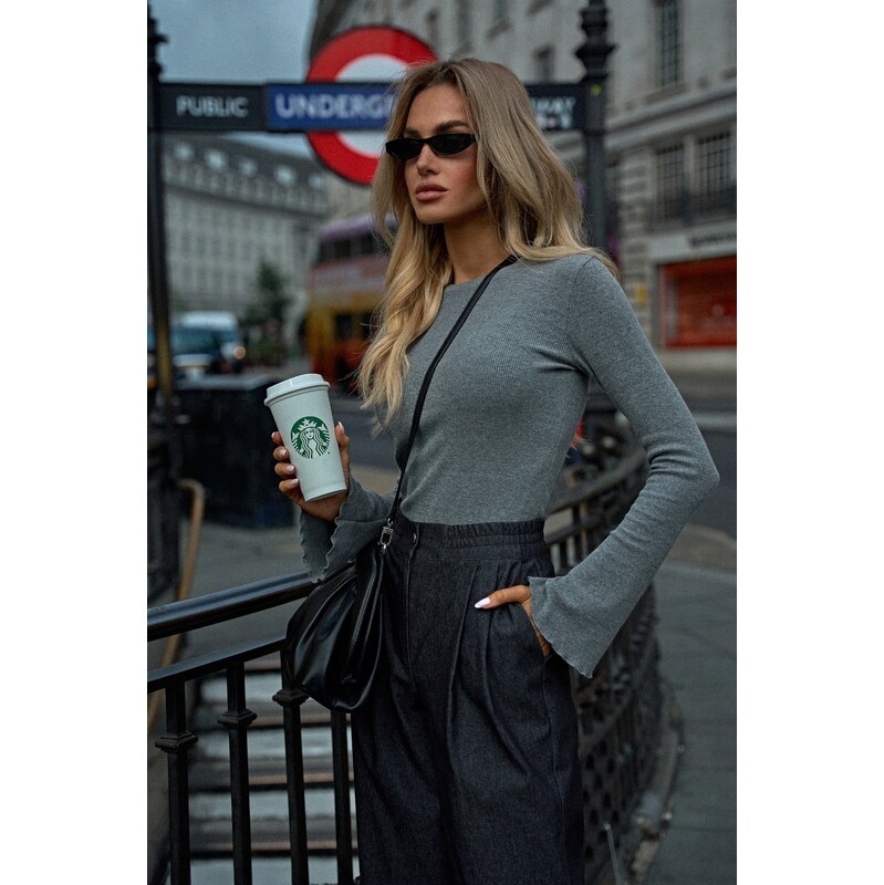 Made Of Emotion Womans Ribbed longsleeved top - grey melange