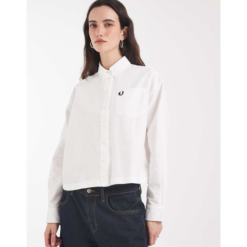 Fred Perry embroiderd logo button up shirt in white