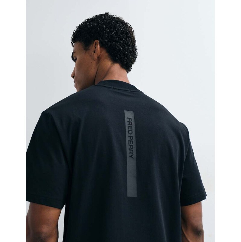 Fred Perry reflective back graphic t-shirt in black