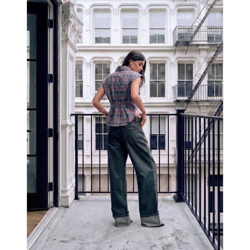 Lioness Top Model cuffed hem jeans in charcoal-Grey