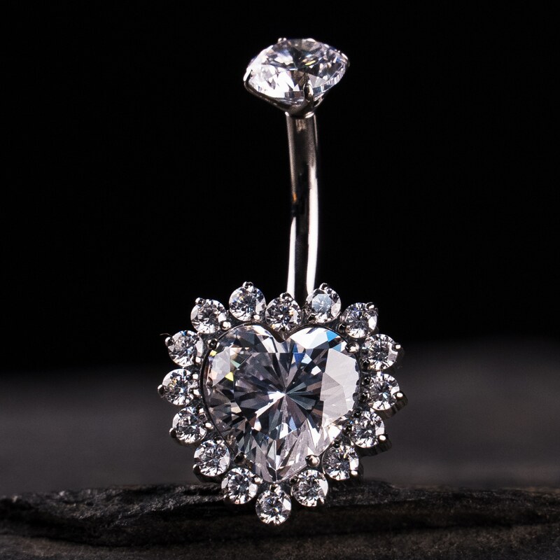 CryptoEshop Extravagantní titanový piercing do pupíku Onys, tvar