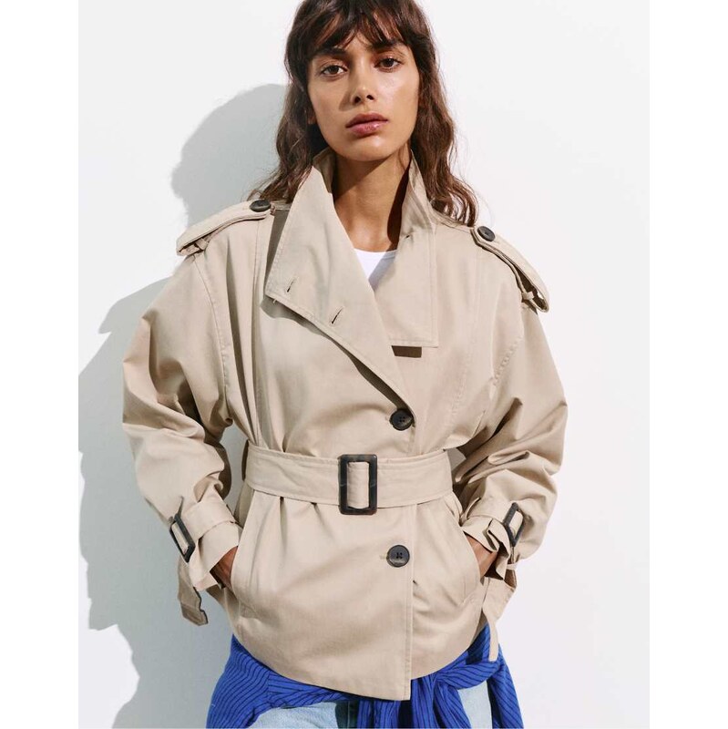 Pull&Bear Short belted trench coat in beige-Neutral