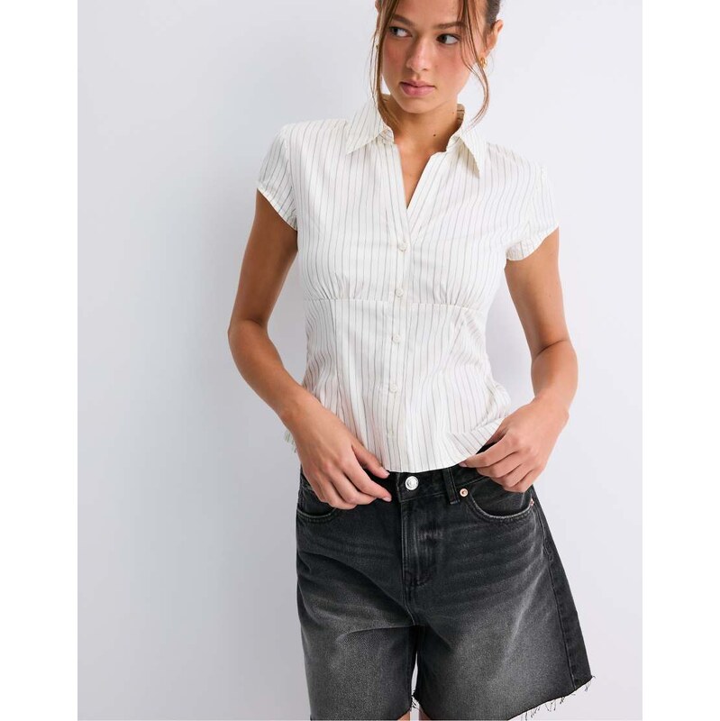 Stradivarius Short sleeve shirt with underbust seam in ecru