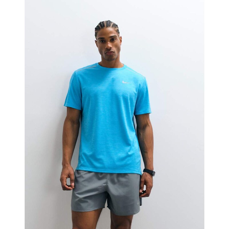 Nike Running Miler Dri-FIT UV-Protection t-shirt in blue