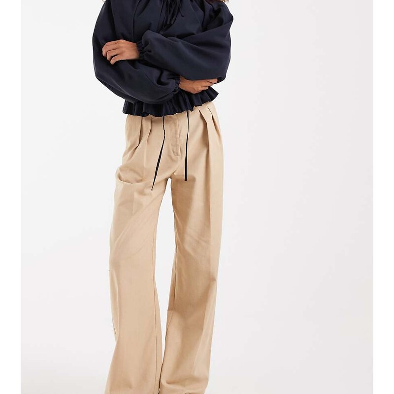 ASOS DESIGN Tall tailored wide leg trousers with pleat detail in