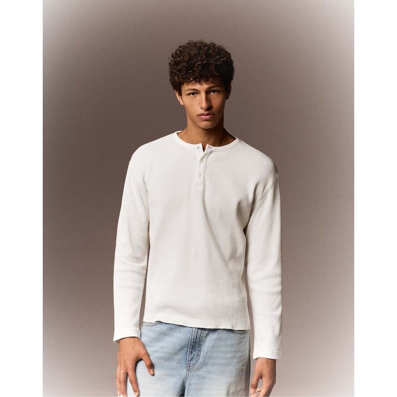 Bershka Slim fit long sleeve henley t-shirt in white