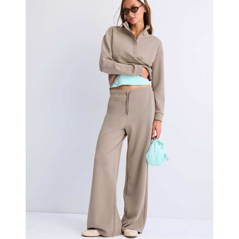 Stradivarius Soft-touch palazzo trousers in beige-Neutral