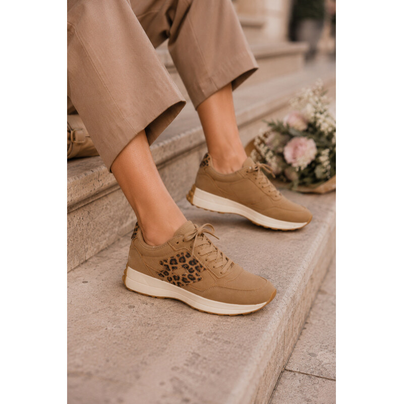 Sportovní boty na platformě model 230613 Step in style