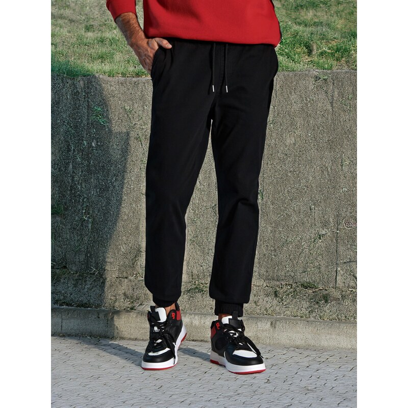 Sinsay - Kalhoty joggers - černá