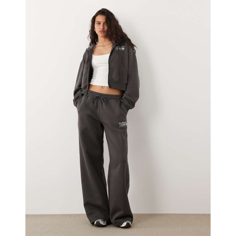 New Balance Trackside fleece track pant in grey-Black