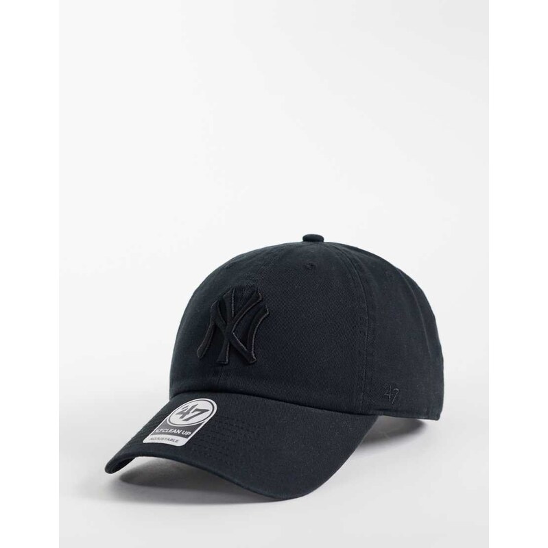 47 Brand NY Yankees tonal clean up cap in black