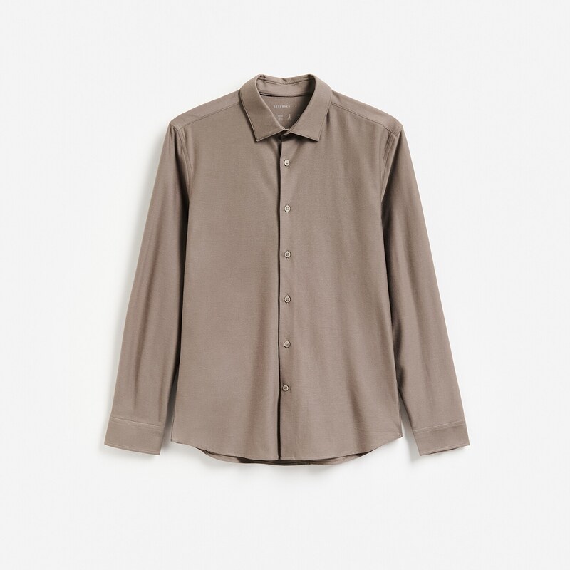 Reserved - Jednobarevná košile slim fit - béžová