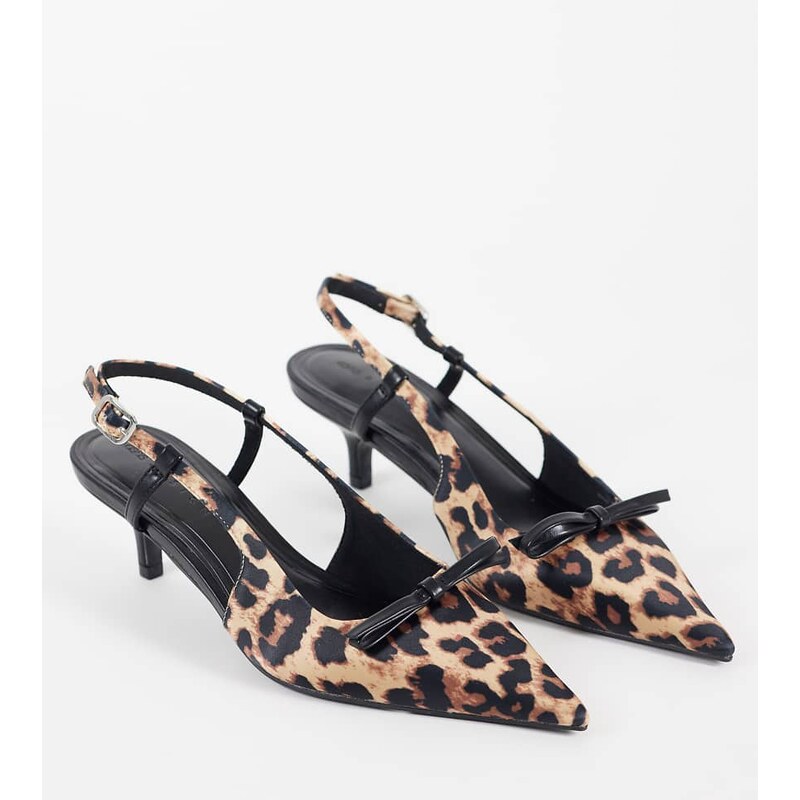 ASOS DESIGN Wide Fit Skippy bow detail slingback kitten heel