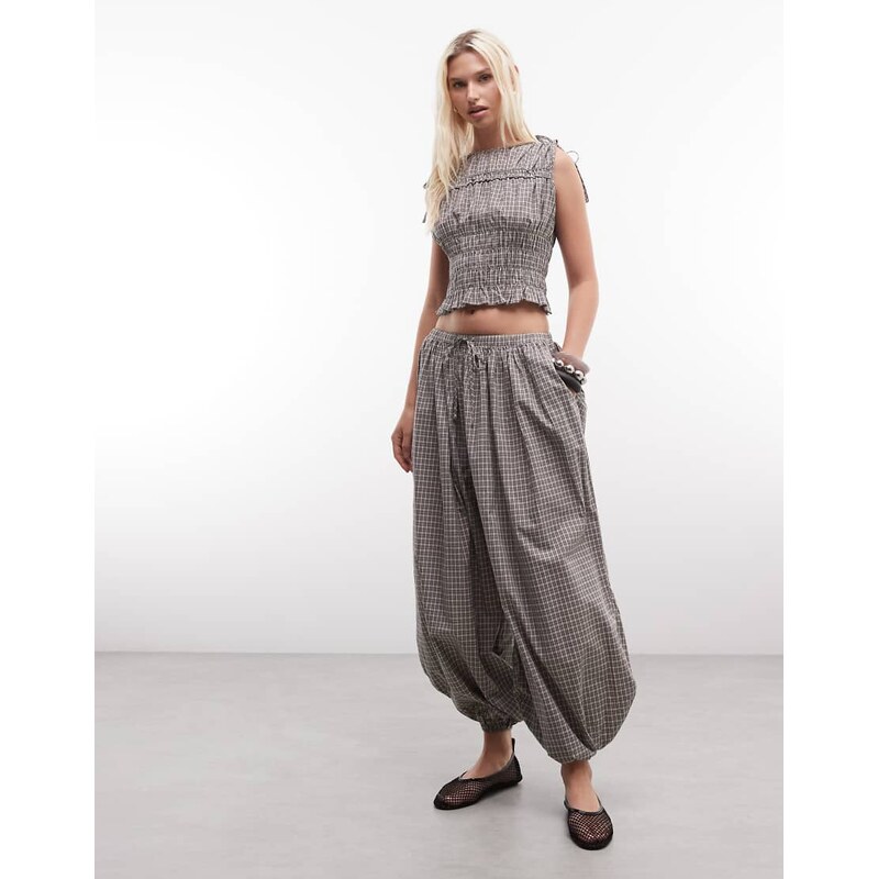 Daisy Street balloon fit trousers in brown check co-ord