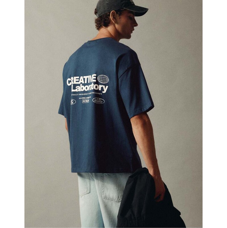Pull&Bear Creative laboratory graphic t-shirt in navy