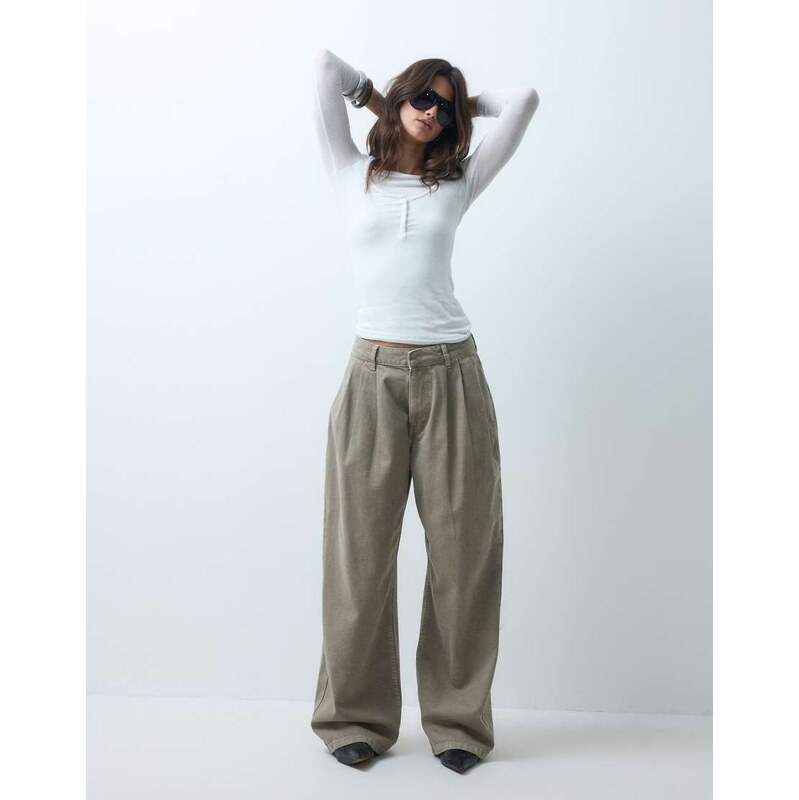 ASOS DESIGN pleat front horseshoe jean in biscuit-Brown