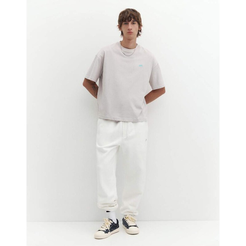 Pull&Bear Stwd joggers in off white