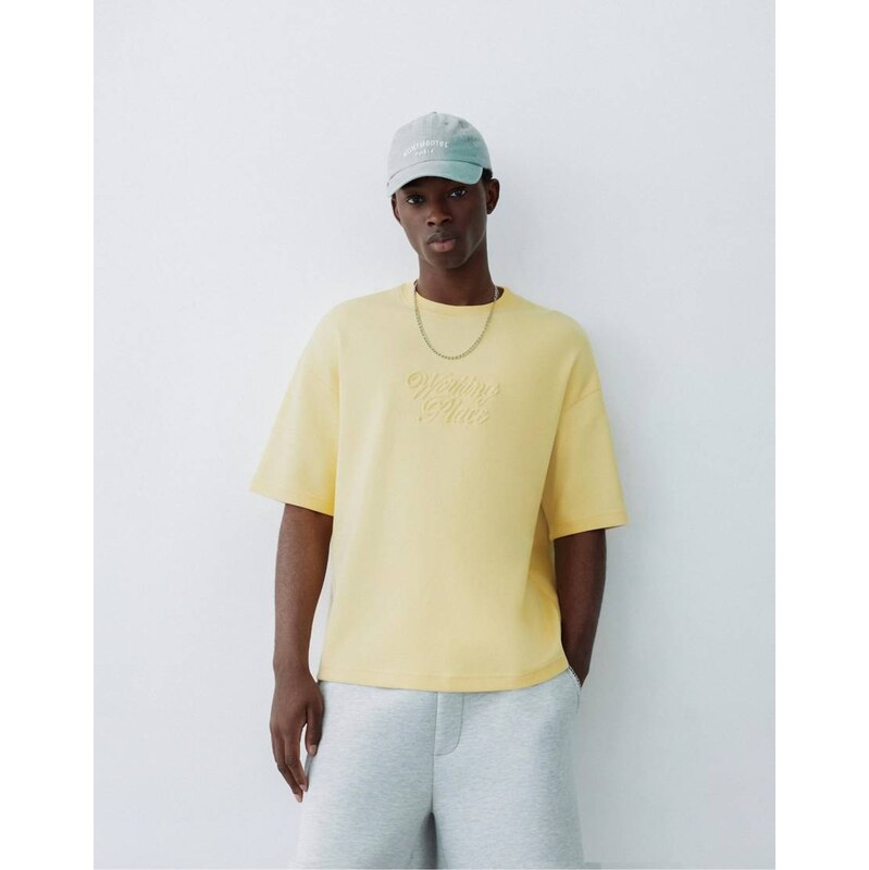 Pull&Bear Heavyweight t-shirt slogan in yellow