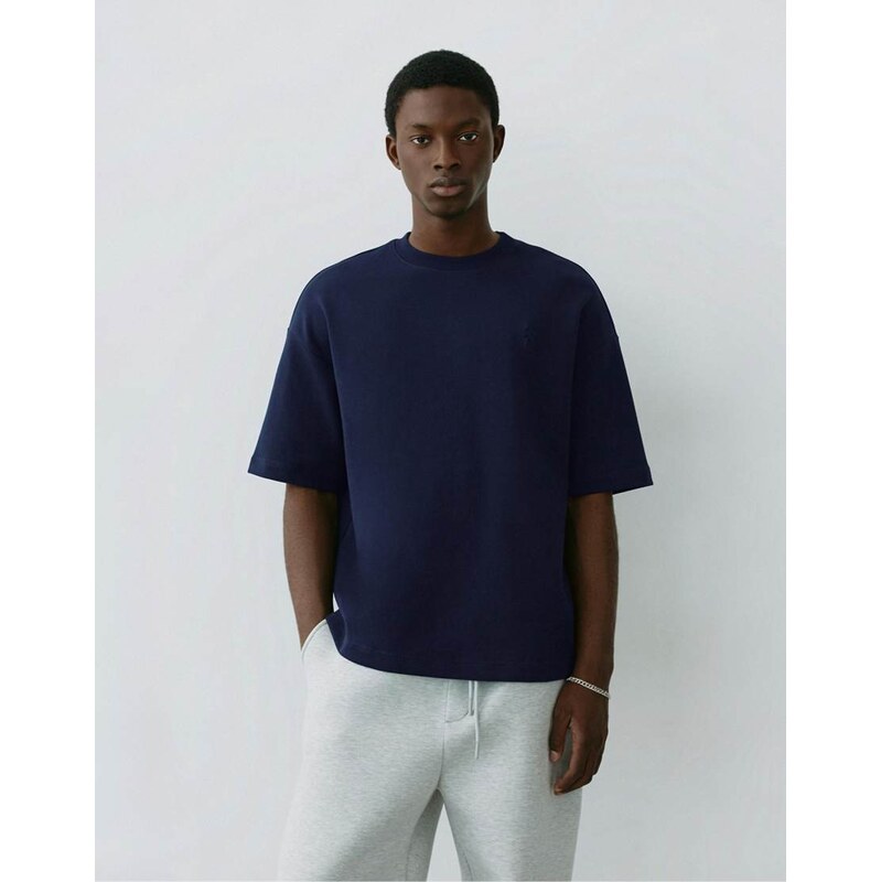 Pull&Bear Heavyweight raised graphic t-shirt in navy