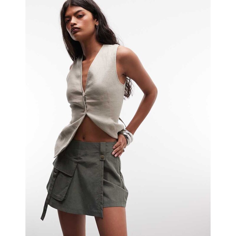 ASOS DESIGN pocket detail cargo skort in green