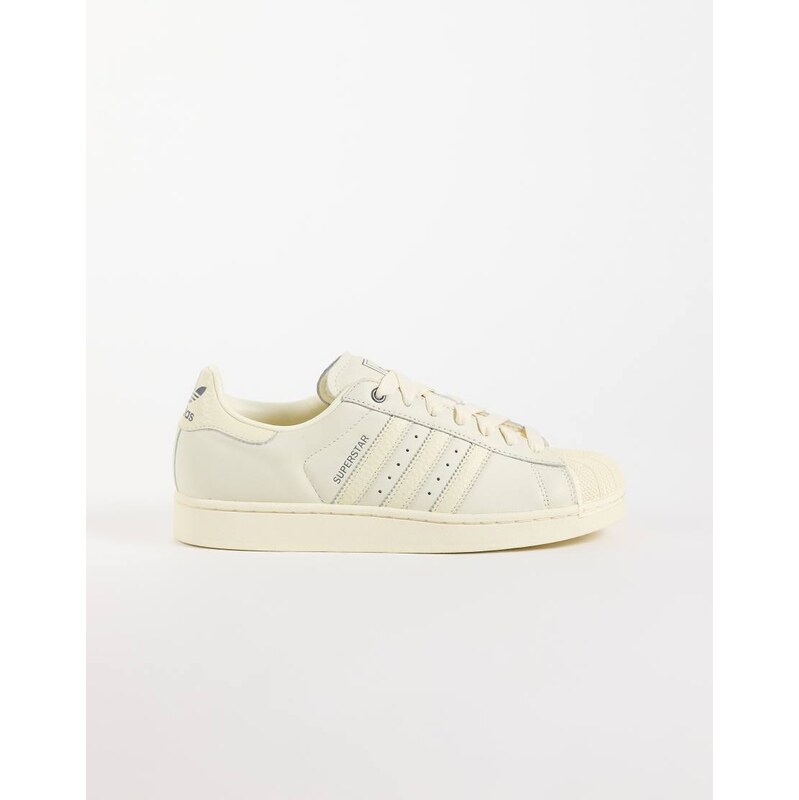 adidas Originals Superstar II trainers in cream-White